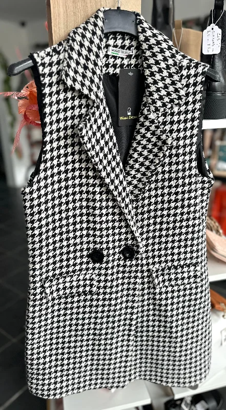 Black & white houndstooth waistcoat